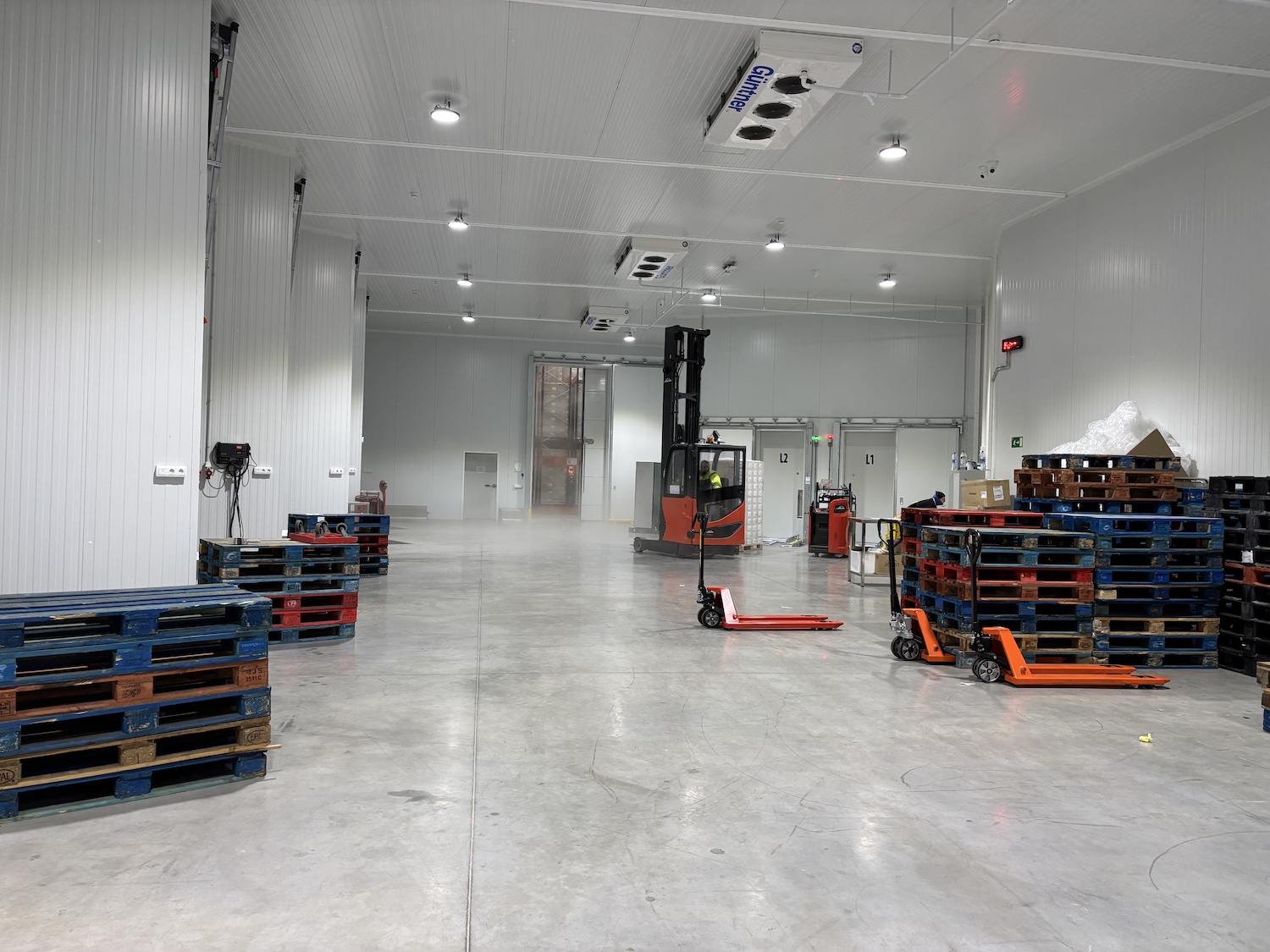 cámara frigorífica industrial antecámara