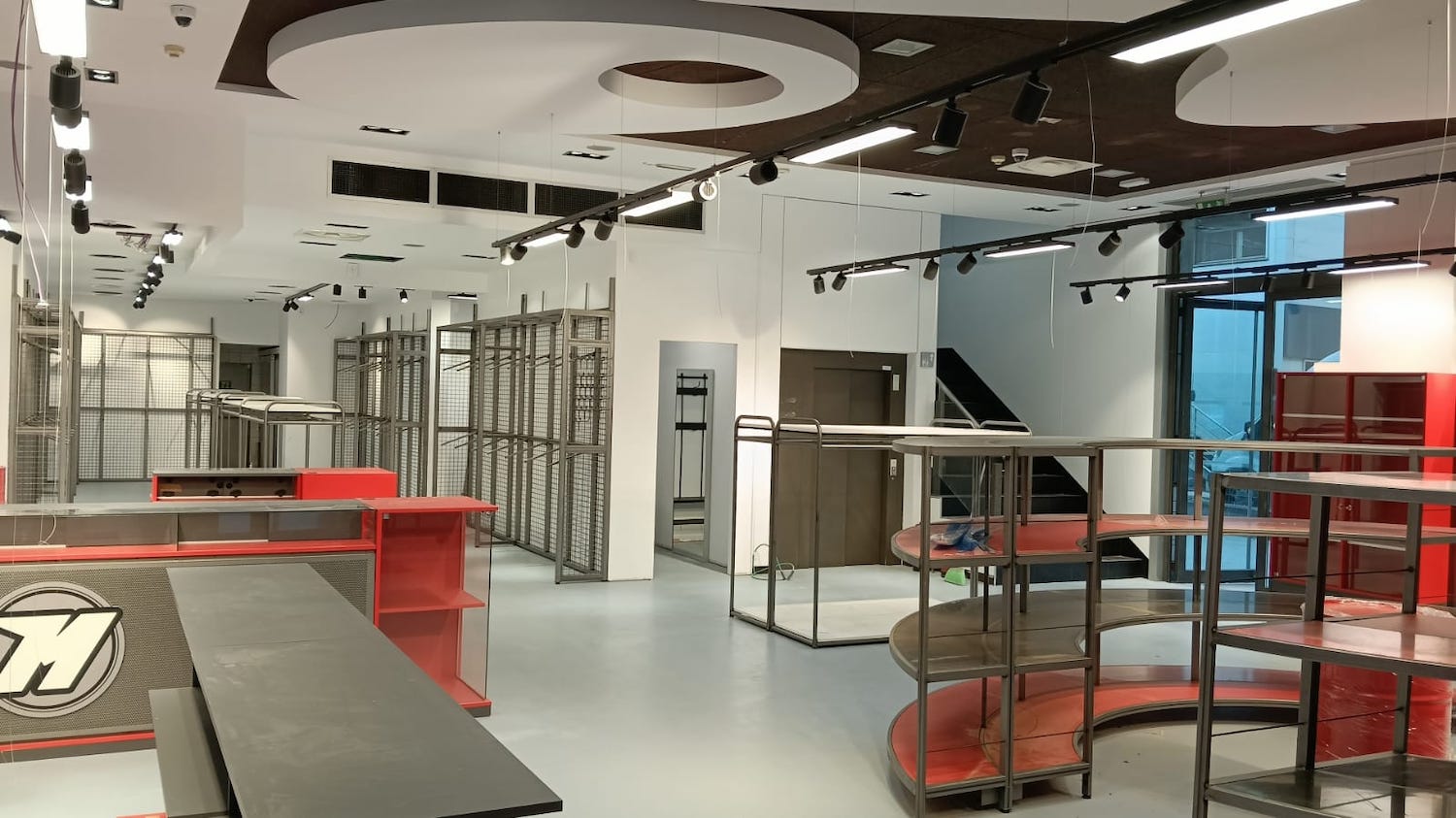 Motocard Andorra mobiliario 2