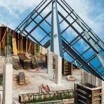 Prefabricación metálica vs. construcción tradicional: ¿cuál compensa más?