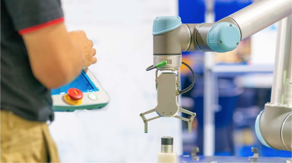 Cómo los cobots están transformando la producción industrial | ALTERTECNIA
